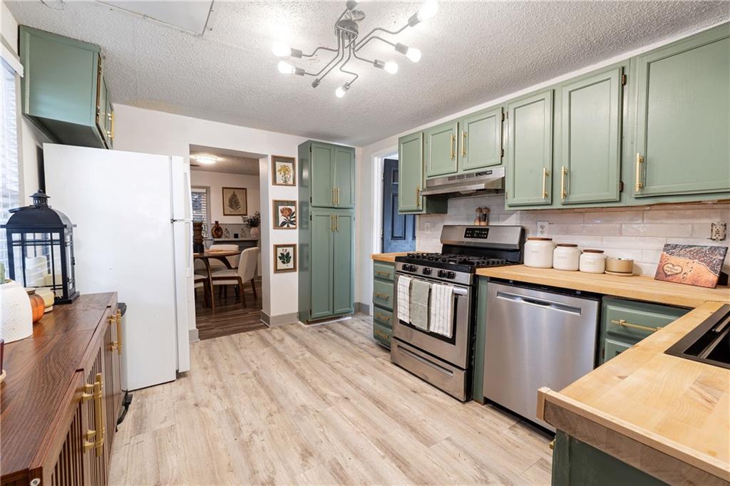 Listing Photo MLS #HMS2602504