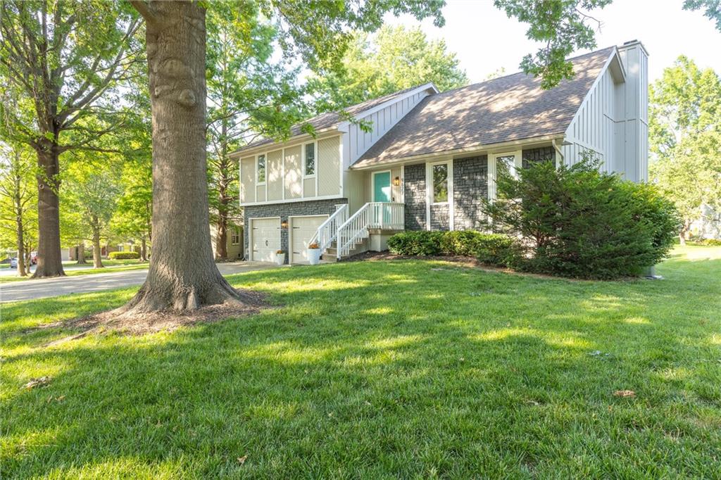 Listing Photo MLS #HMS2603818