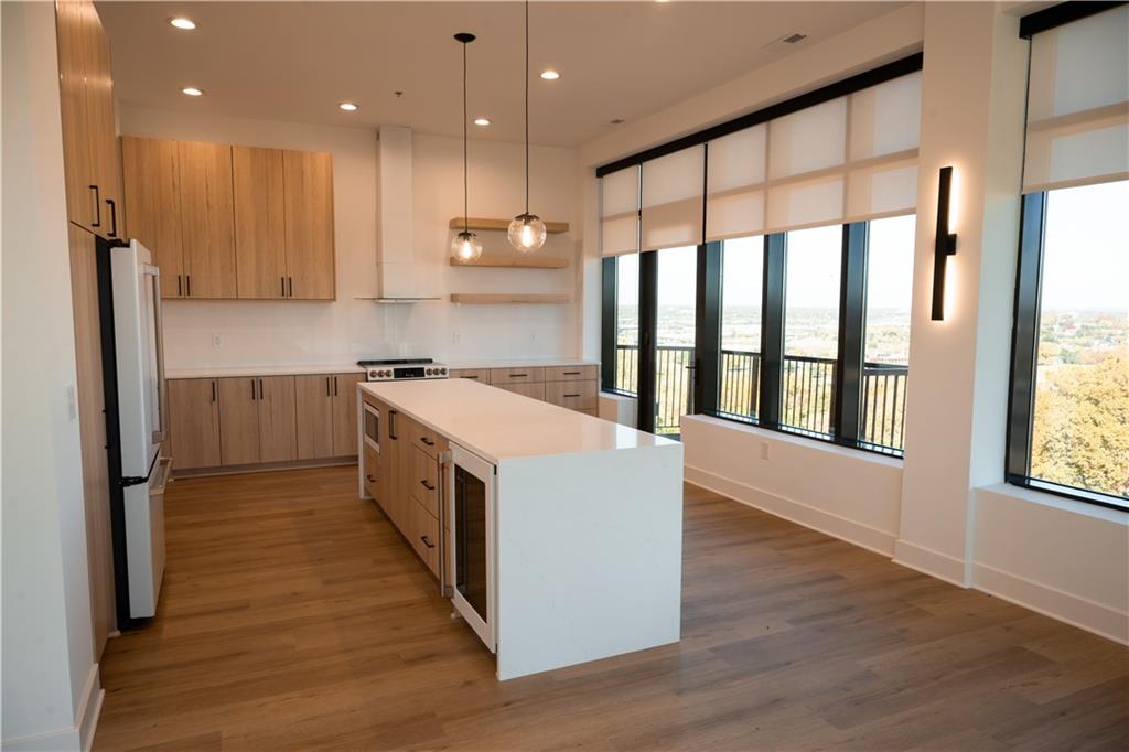 Listing Photo MLS #HMS2603868