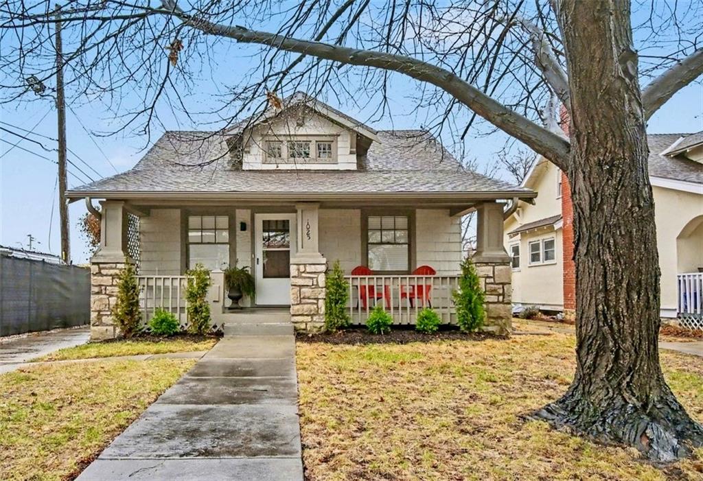 Listing Photo MLS #HMS2605139