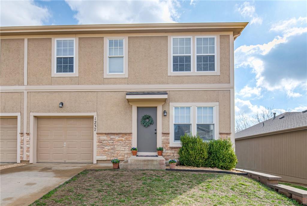 Listing Photo MLS #HMS2605148