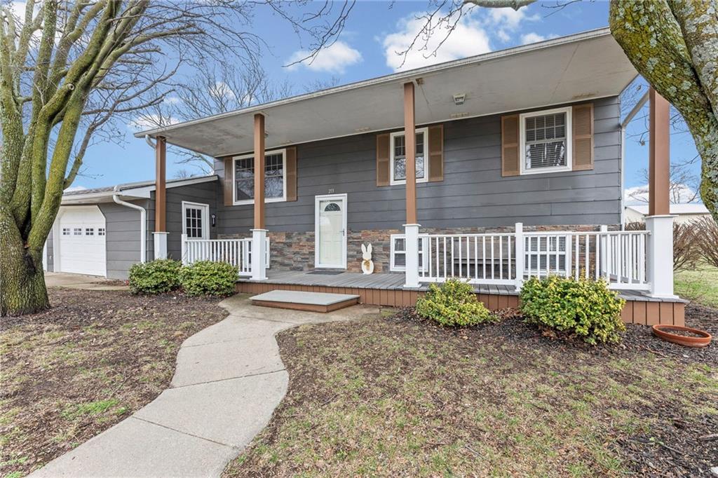 Listing Photo MLS #HMS2605188