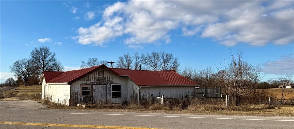 Listing Photo MLS #HMS2605216