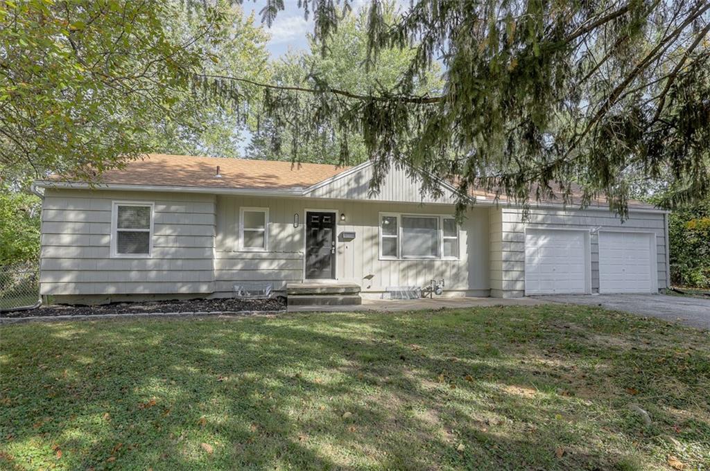 Listing Photo MLS #HMS2605217