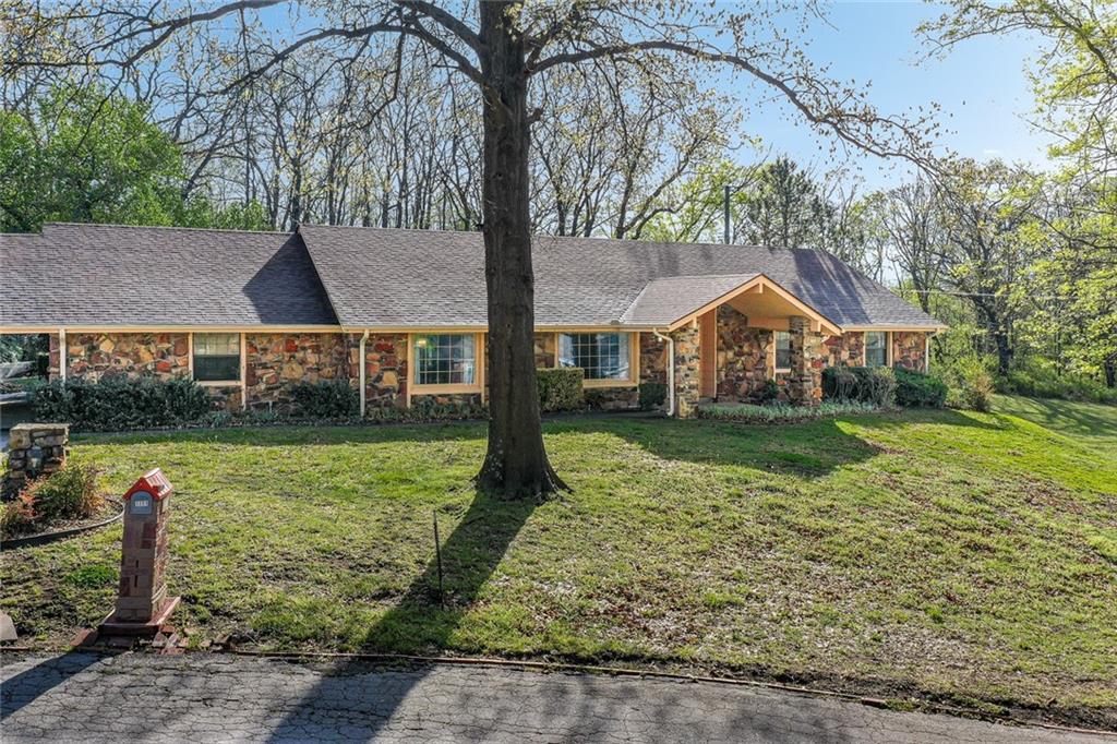 Listing Photo MLS #HMS2605321