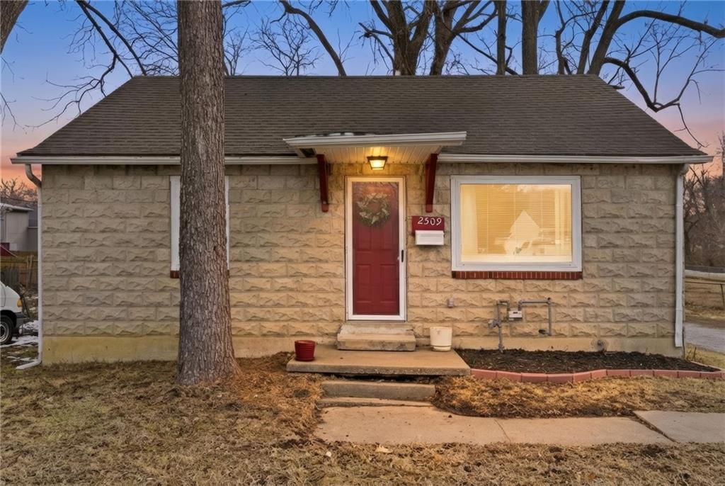 Listing Photo MLS #HMS2605645