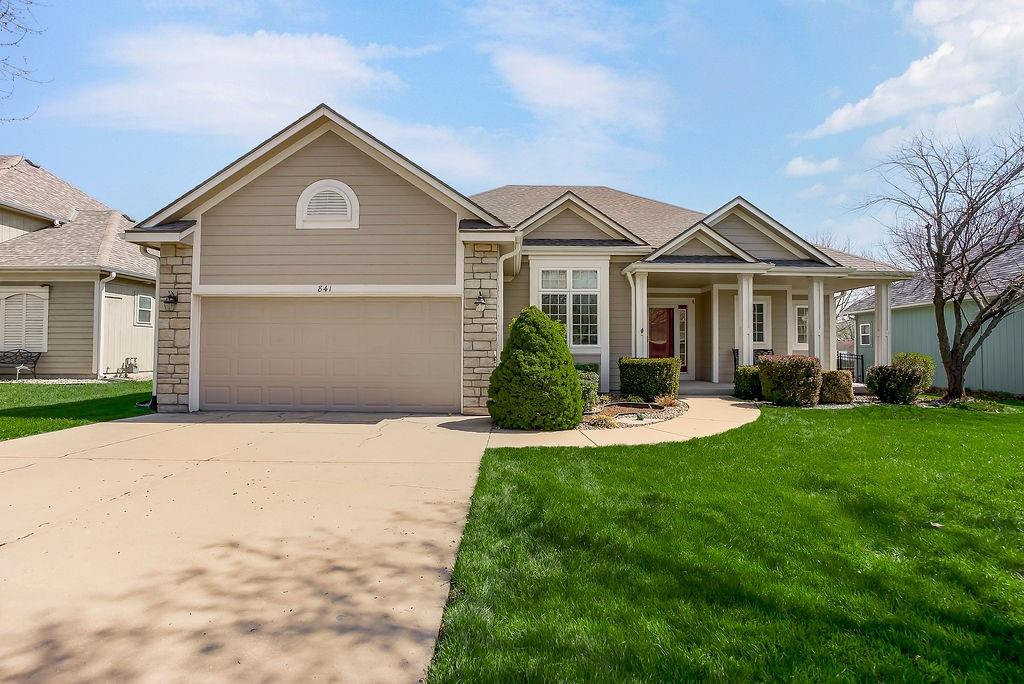 Listing Photo MLS #HMS2605870