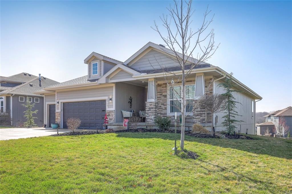 Listing Photo MLS #HMS2605982