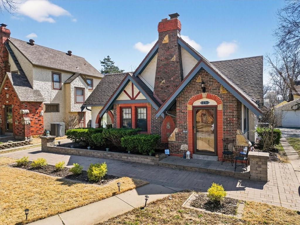 Listing Photo MLS #HMS2606012