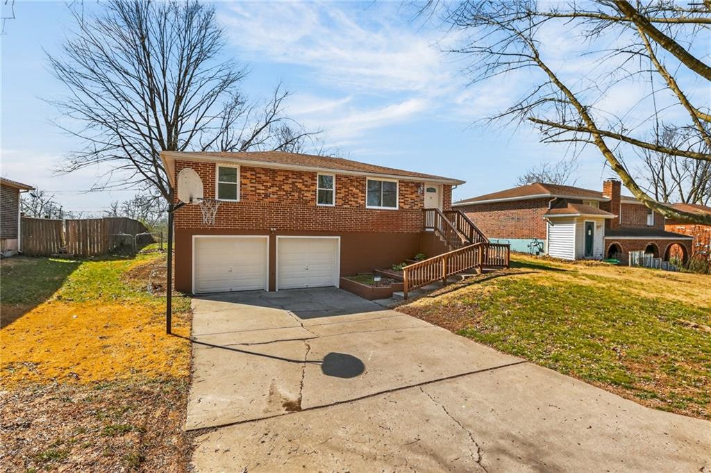 Listing Photo MLS #HMS2606521