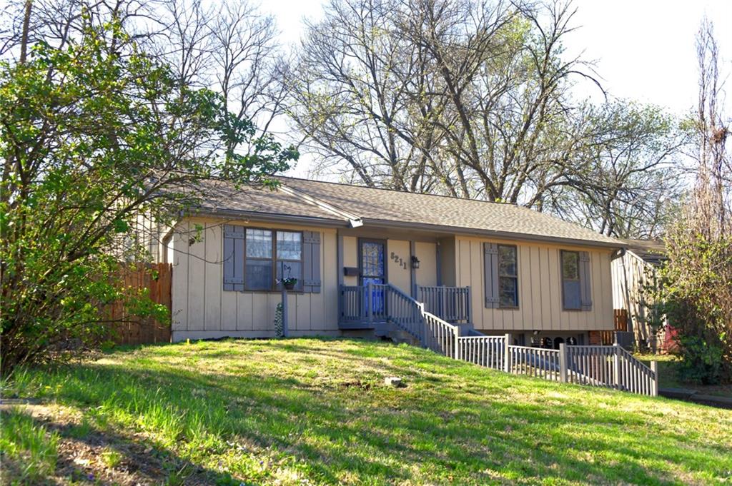 Listing Photo MLS #HMS2606855