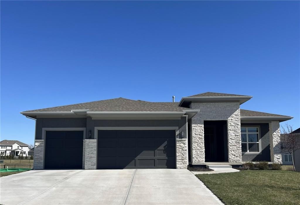 Listing Photo MLS #HMS2606939