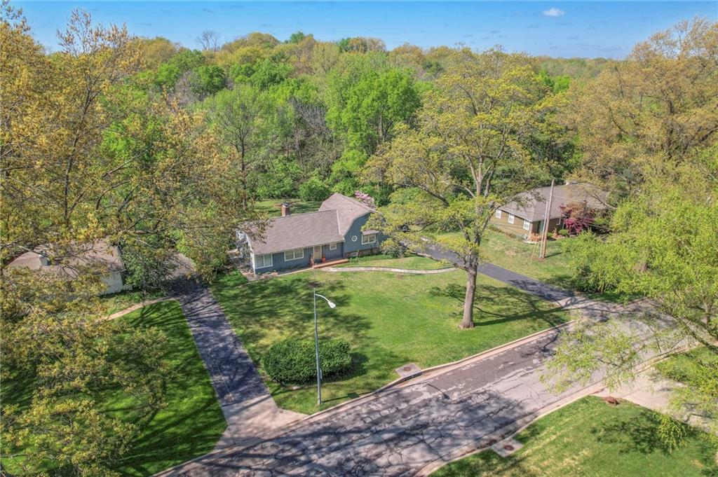 Listing Photo MLS #HMS2607009