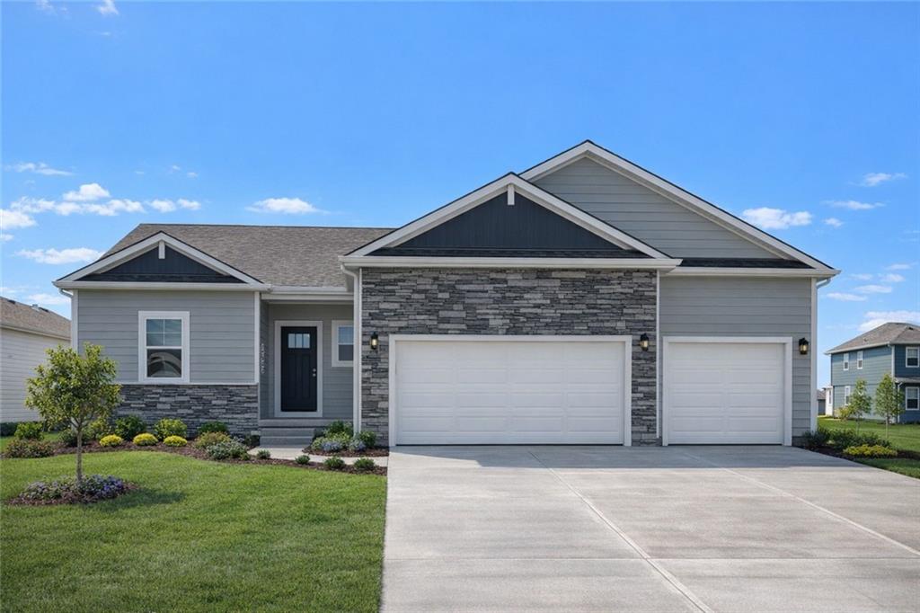 Listing Photo MLS #HMS2607485