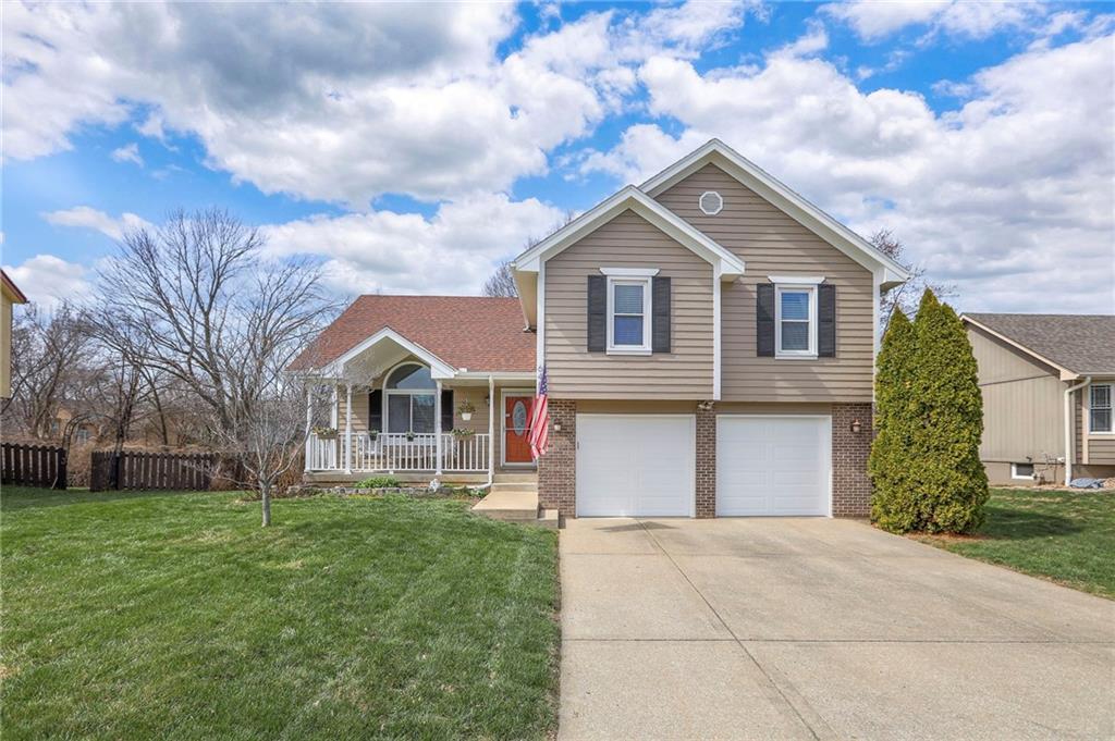 Listing Photo MLS #HMS2607561