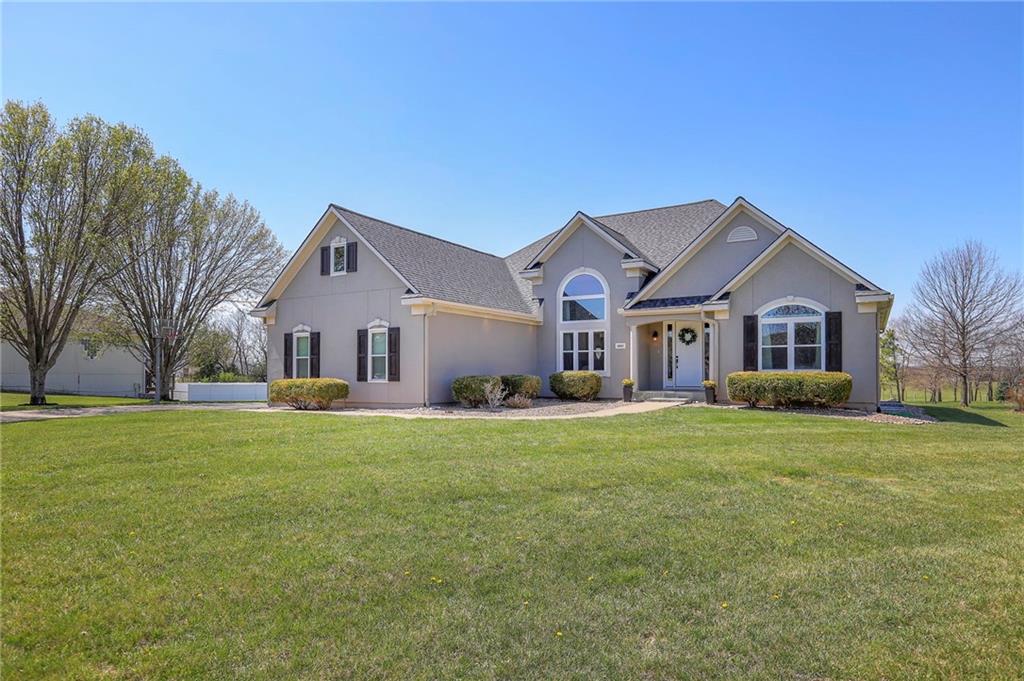 Listing Photo MLS #HMS2607596