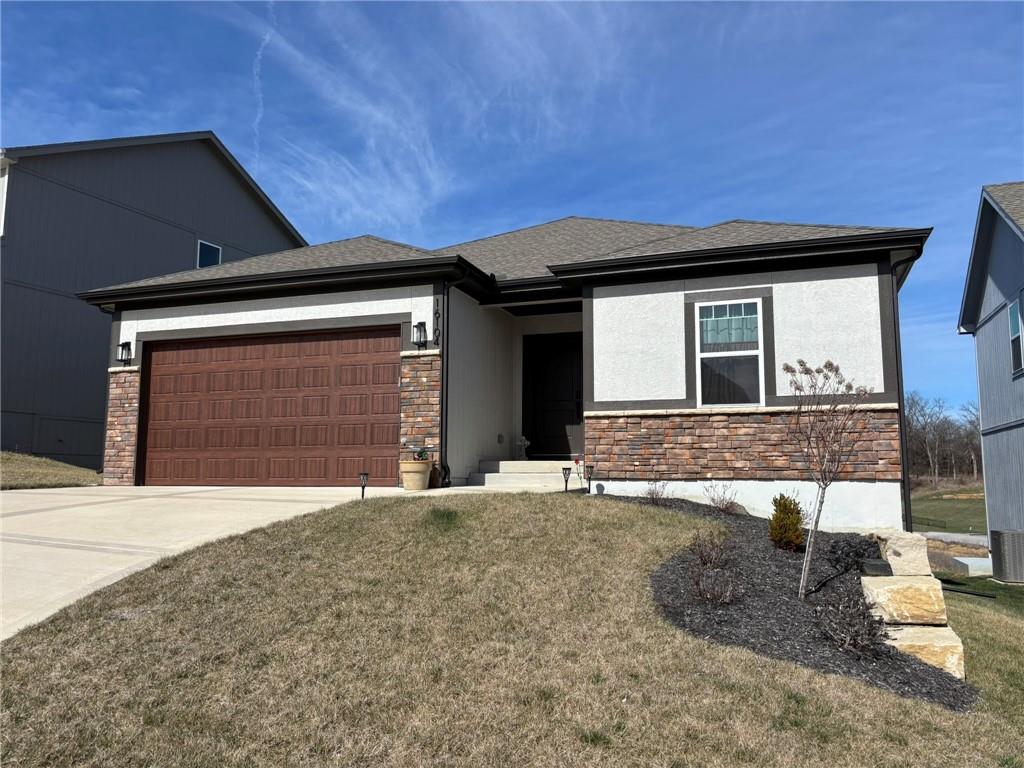 Listing Photo MLS #HMS2607697