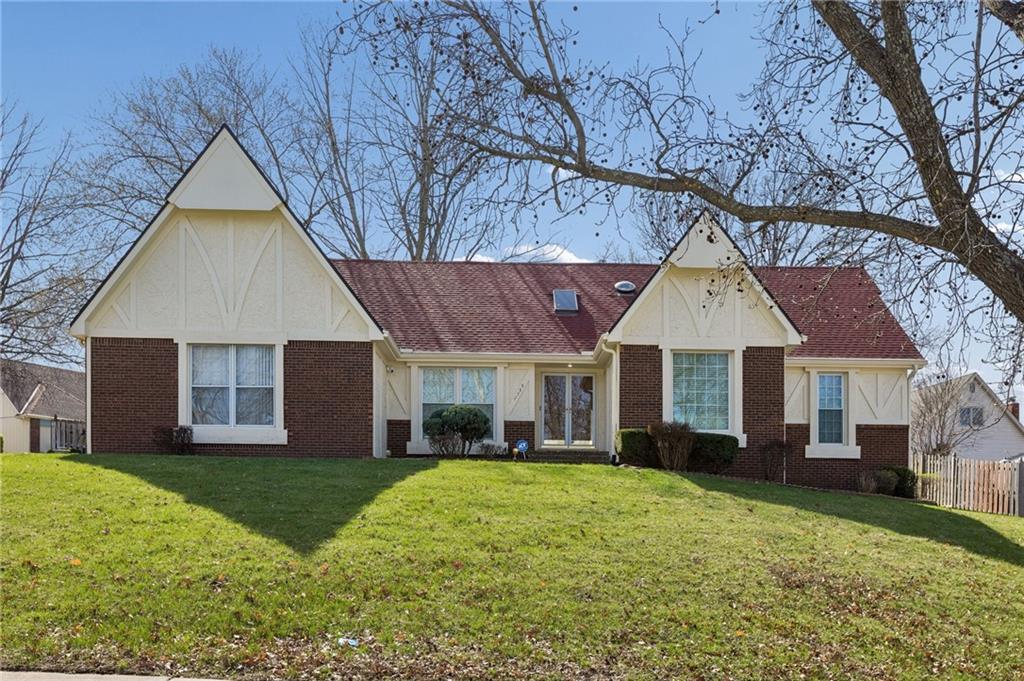 Listing Photo MLS #HMS2607839