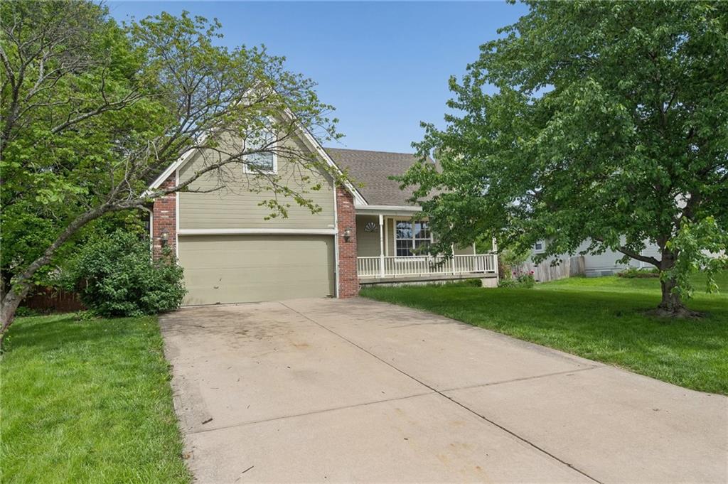 Listing Photo MLS #HMS2607890