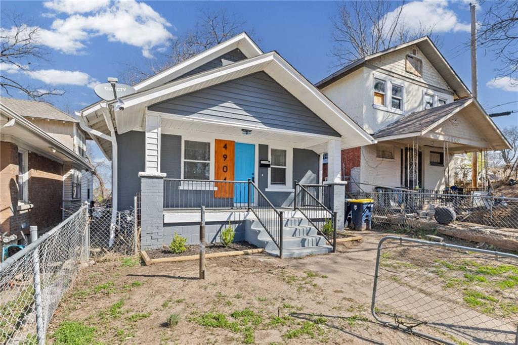 Listing Photo MLS #HMS2607917