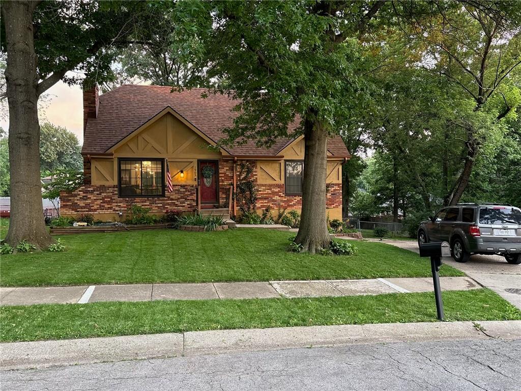 Listing Photo MLS #HMS2608015