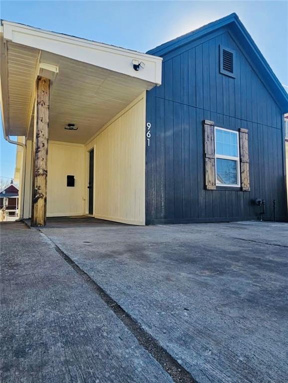 Listing Photo MLS #HMS2608328