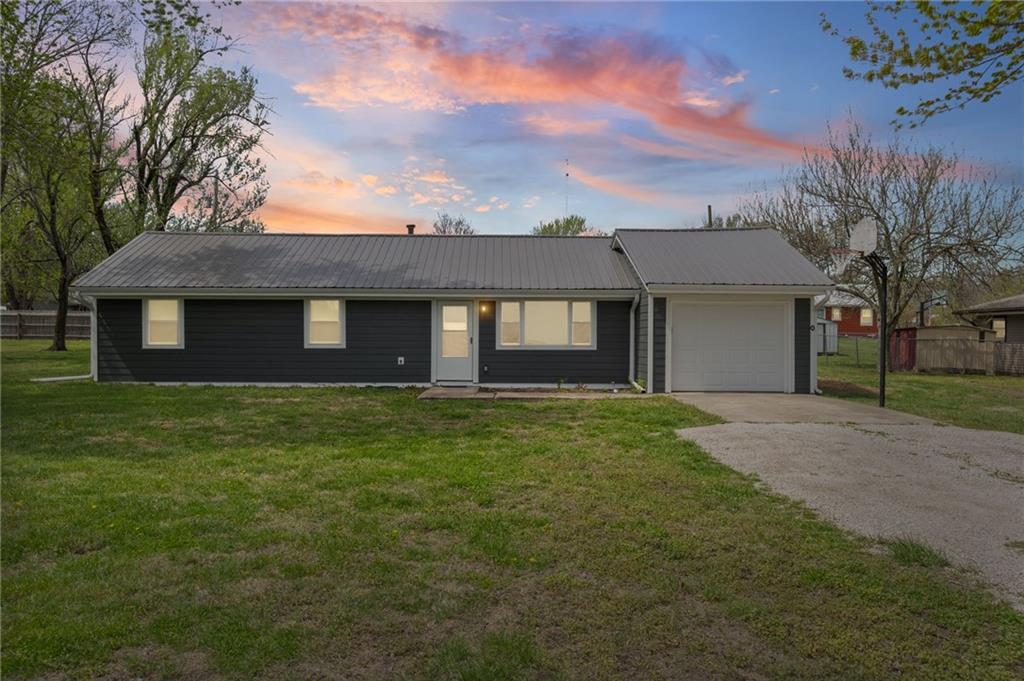 Listing Photo MLS #HMS2608557