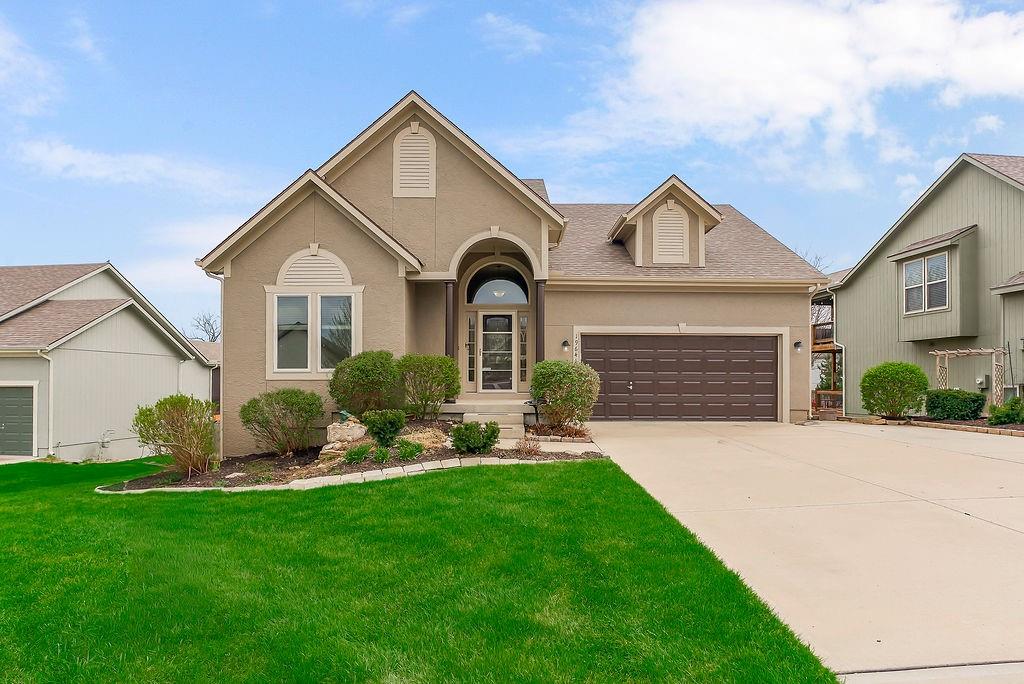 Listing Photo MLS #HMS2608750