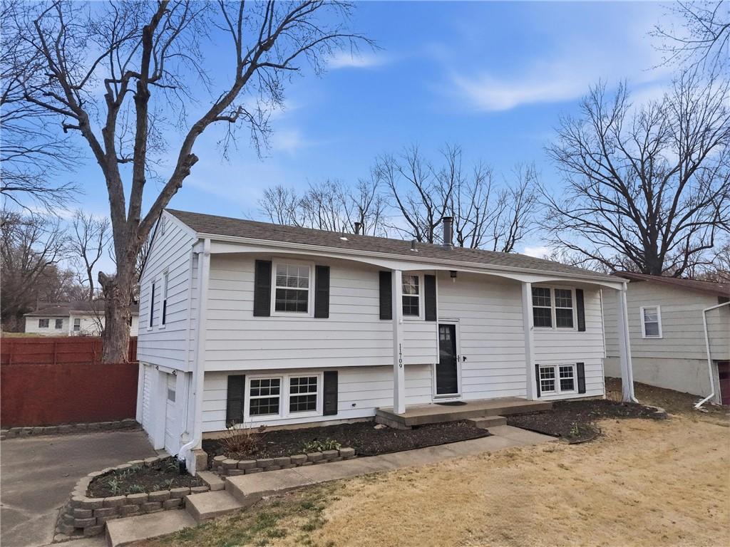 Listing Photo MLS #HMS2608861