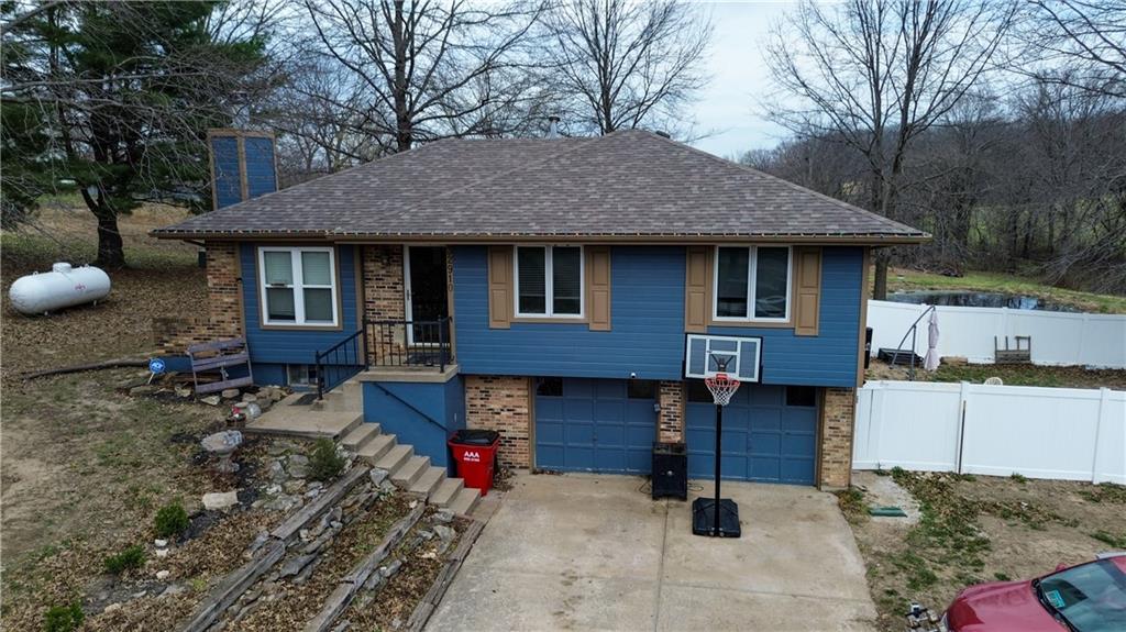 Listing Photo MLS #HMS2608871