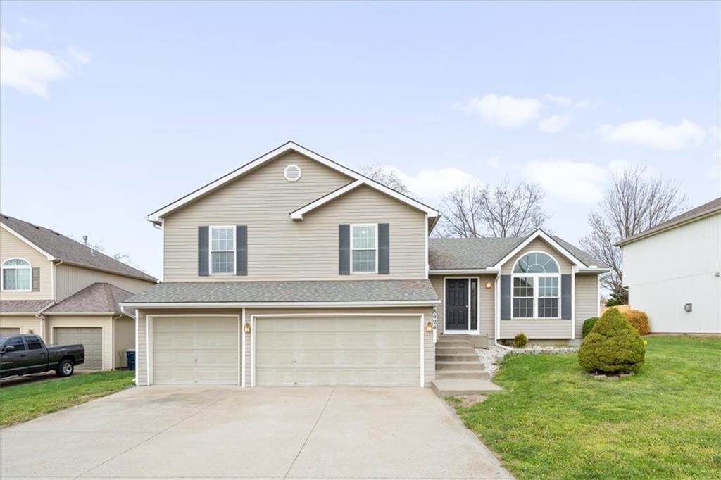 Listing Photo MLS #HMS2609020