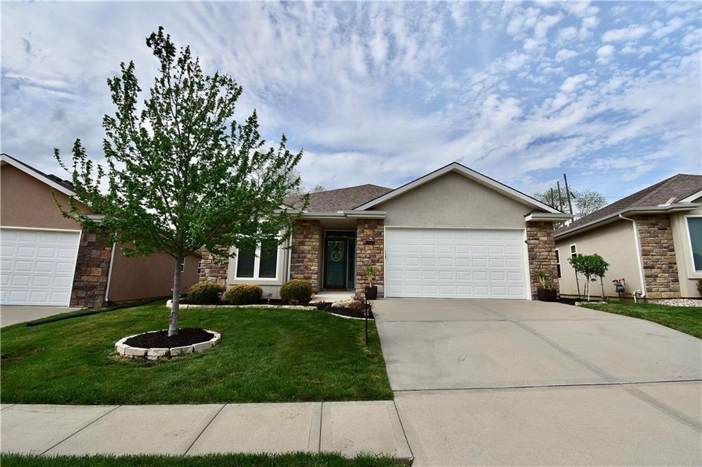 Listing Photo MLS #HMS2609196