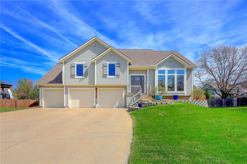 Listing Photo MLS #HMS2609620