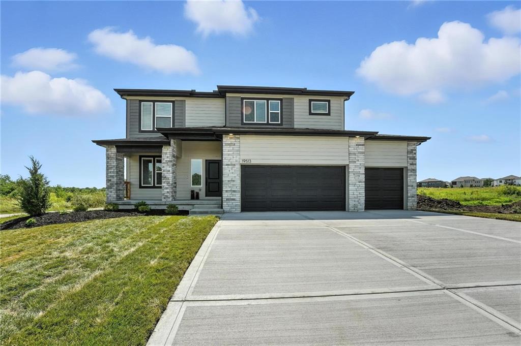 Listing Photo MLS #HMS2609777