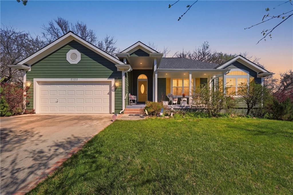 Listing Photo MLS #HMS2609960