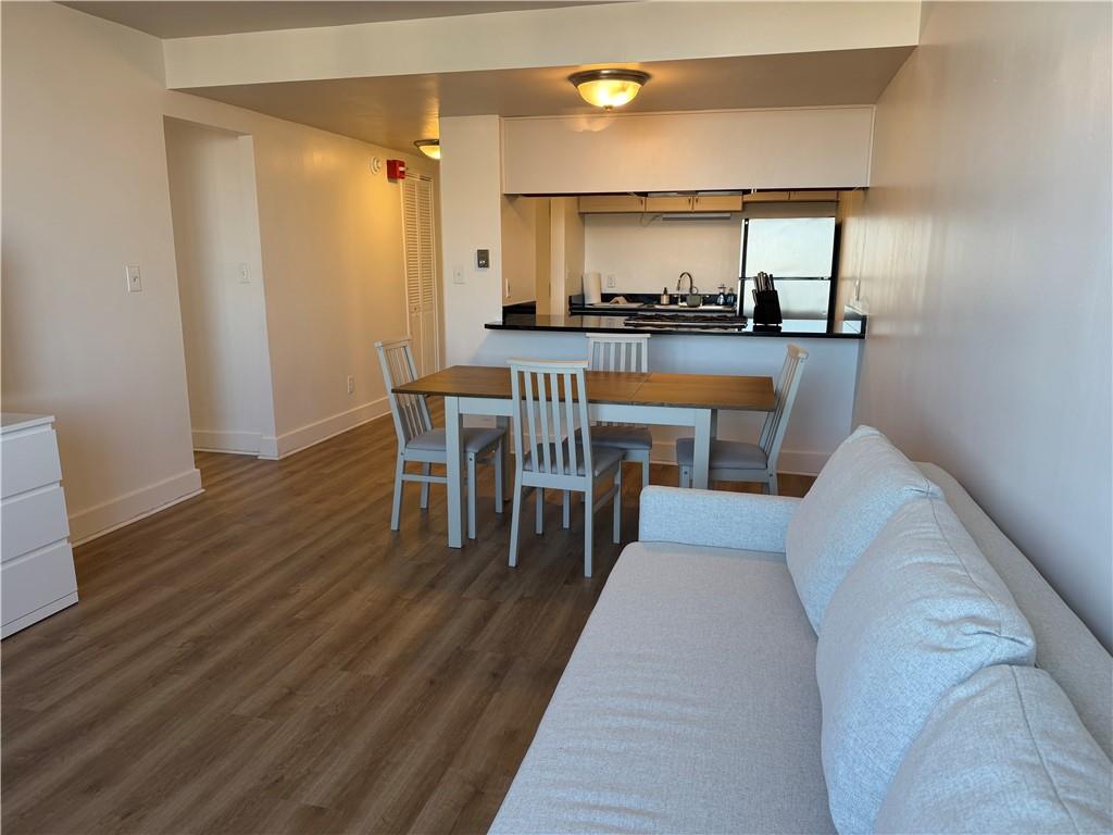 Listing Photo MLS #HMS2610142