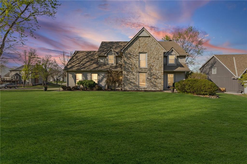 Listing Photo MLS #HMS2610255