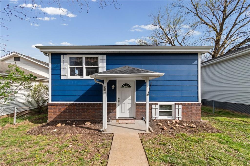 Listing Photo MLS #HMS2610326