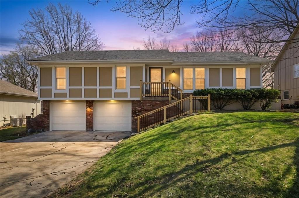 Listing Photo MLS #HMS2610329