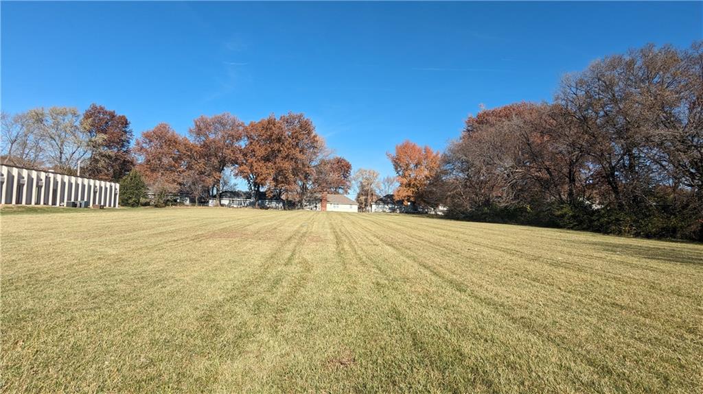 Listing Photo MLS #HMS2612059