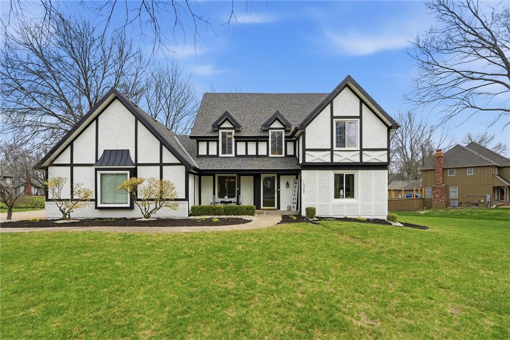 Listing Photo MLS #HMS2612188