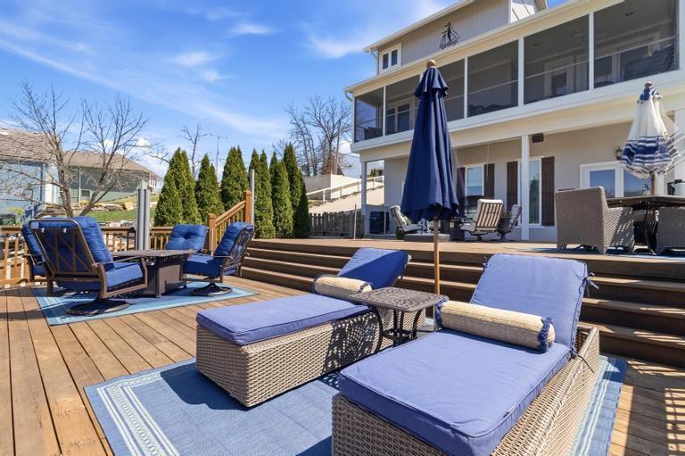 Listing Photo MLS #HMS2612206