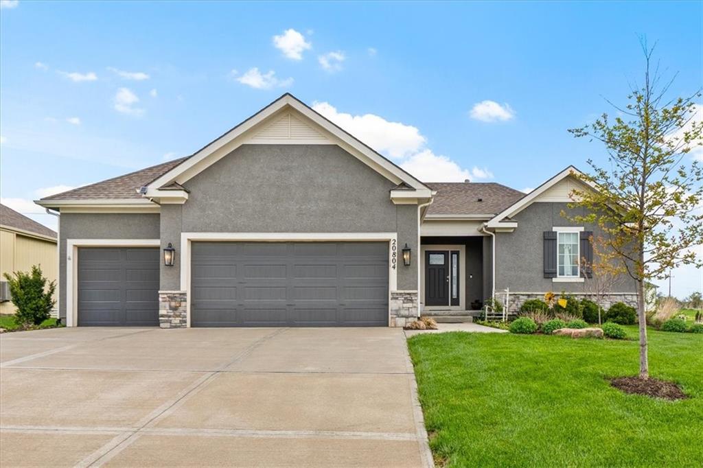 Listing Photo MLS #HMS2612303