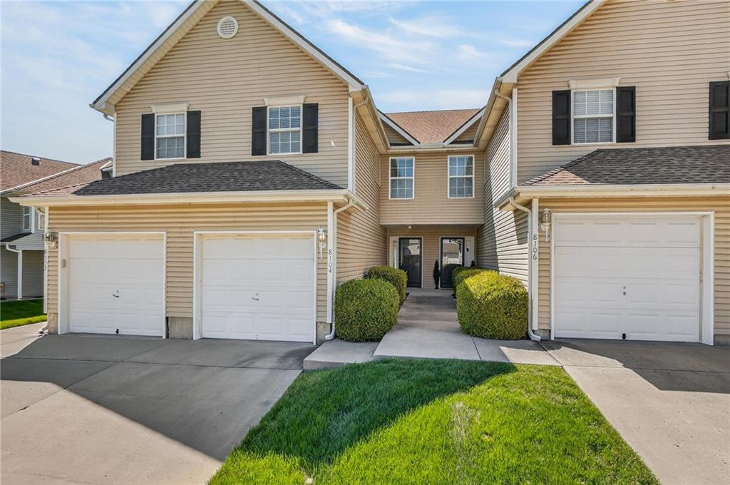 Listing Photo MLS #HMS2612328