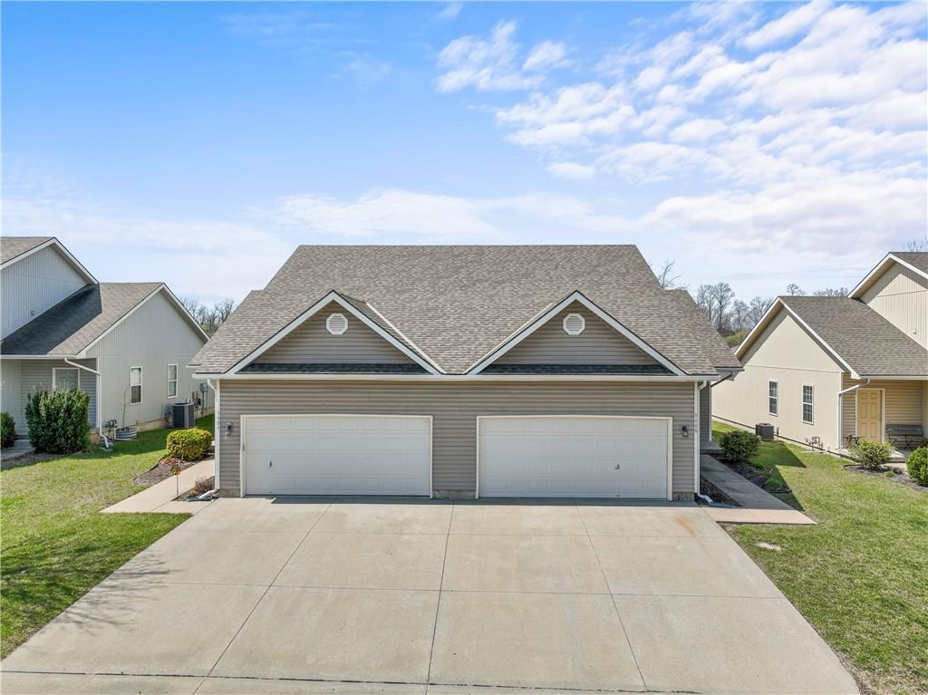 Listing Photo MLS #HMS2612354