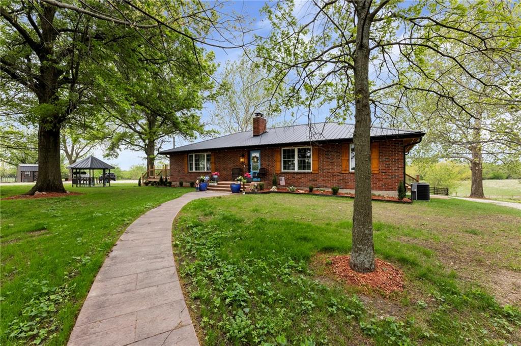 Listing Photo MLS #HMS2612527