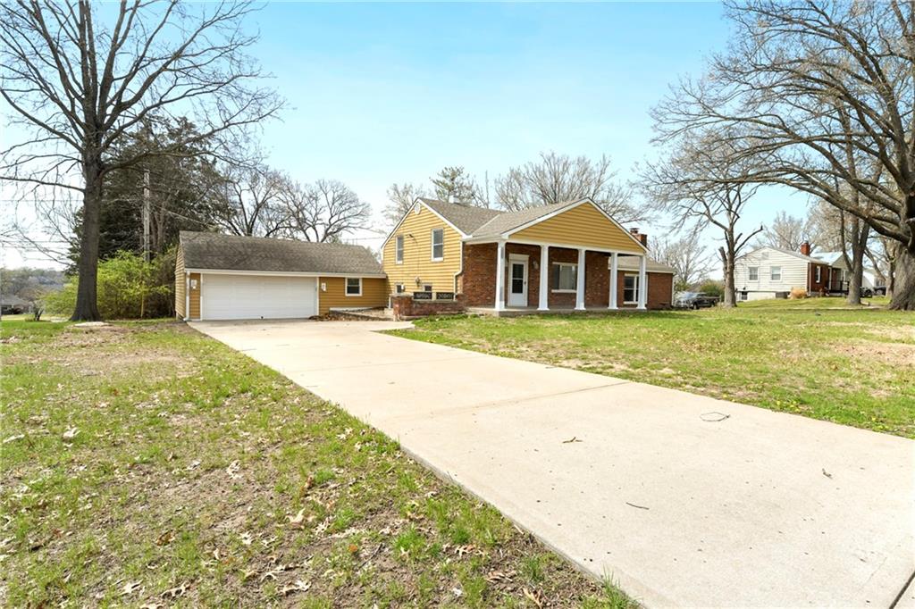 Listing Photo MLS #HMS2612575