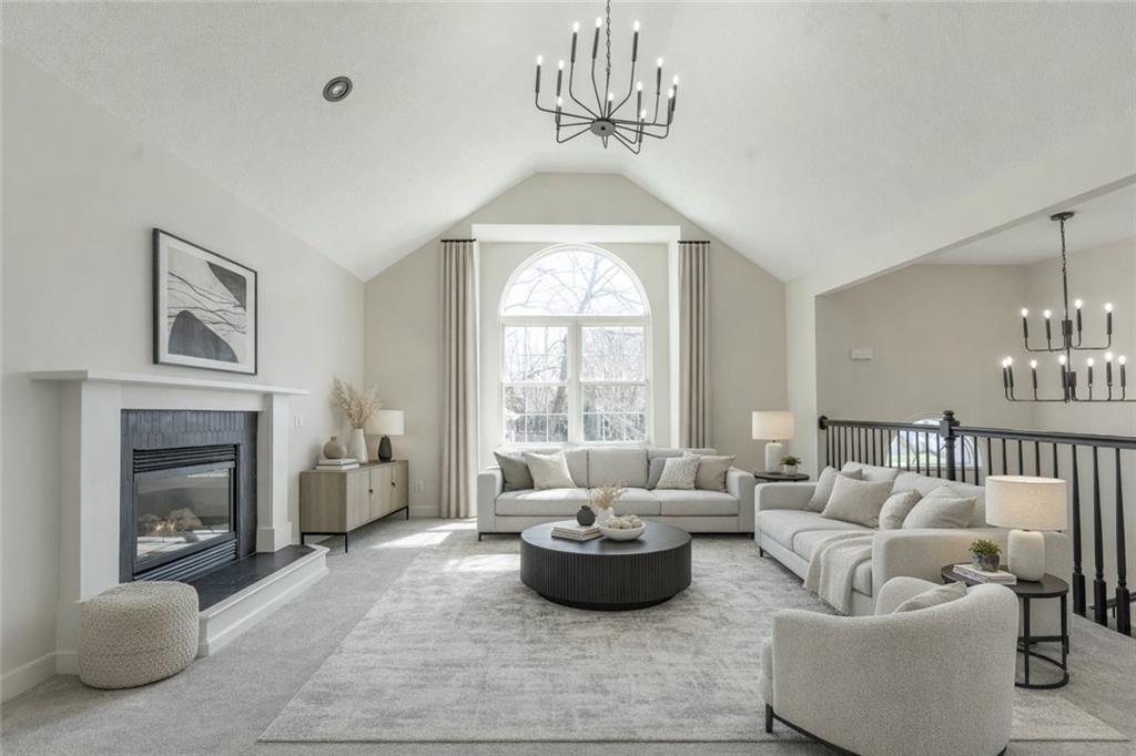 Listing Photo MLS #HMS2612632