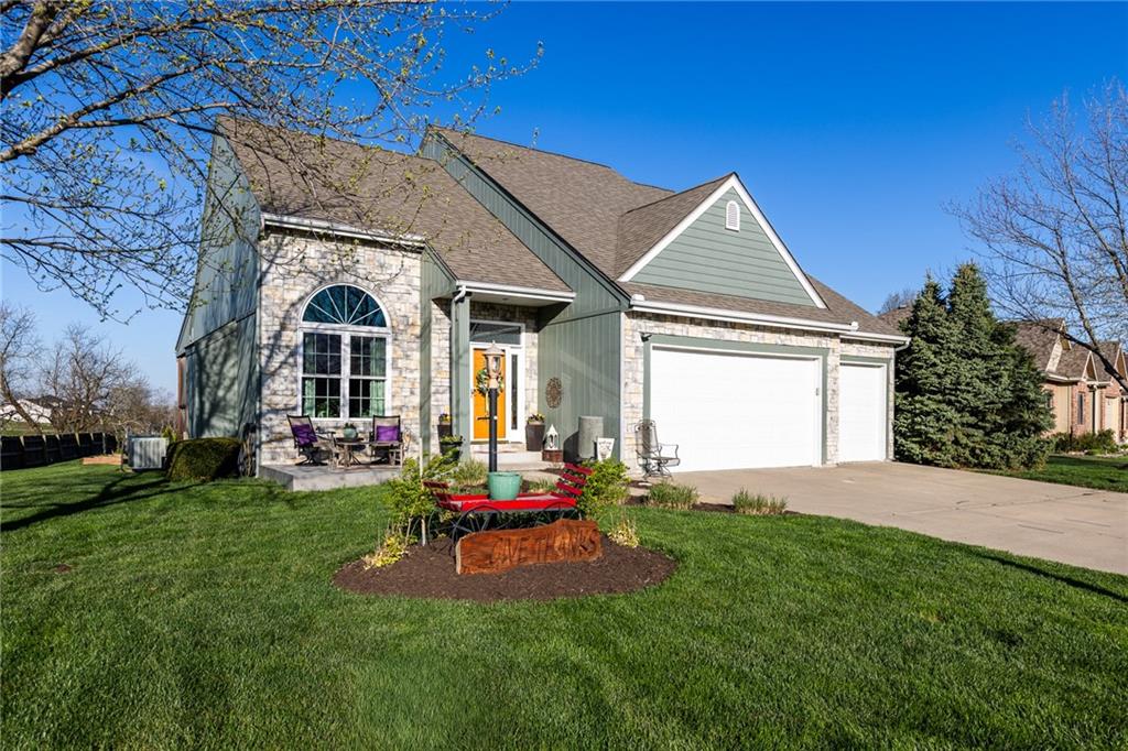 Listing Photo MLS #HMS2612667