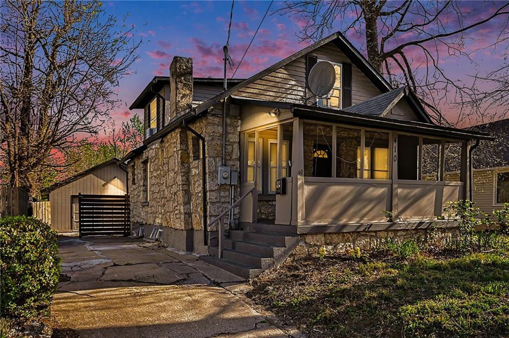 Listing Photo MLS #HMS2612857